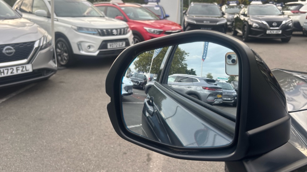 Honda HR-V 1.5 eHEV Advance Style 5dr CVT Hybrid Hatchback - Image 27