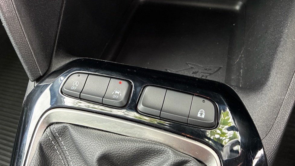 Vauxhall Corsa 1.2 Design 5dr Petrol Hatchback - Image 22