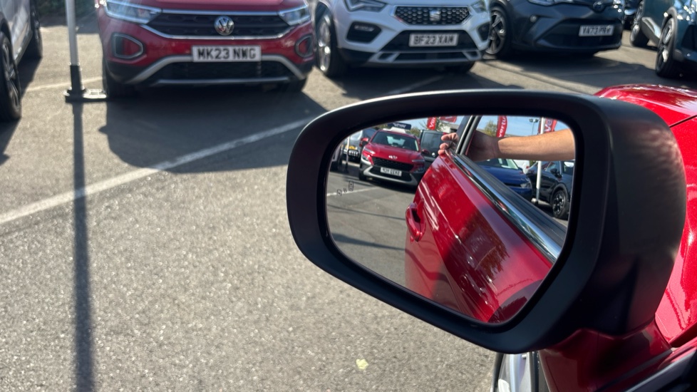 Suzuki S-Cross 1.4 Boosterjet 48V Hybrid Motion 5dr Petrol Hatchback - Image 21