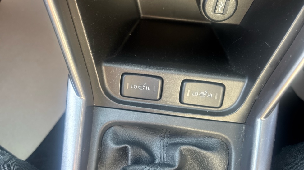 Suzuki S-Cross 1.4 Boosterjet 48V Hybrid Motion 5dr Petrol Hatchback - Image 28