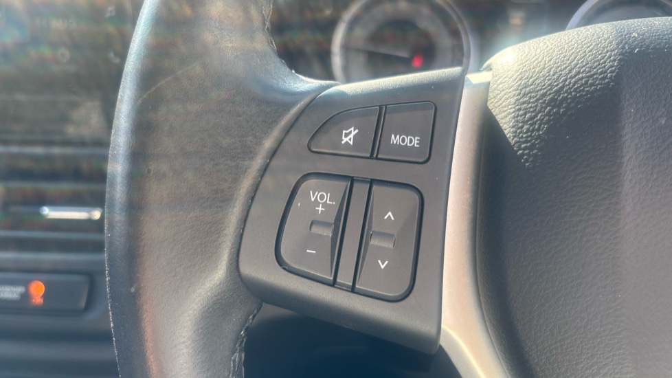 Suzuki S-Cross 1.4 Boosterjet 48V Hybrid Motion 5dr Petrol Hatchback - Image 30