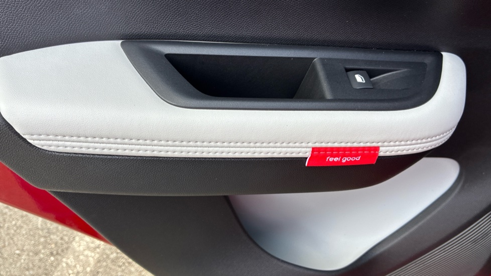 Citroen C3 1.2 Hybrid [110] Max 5dr e-DCS6 Petrol Hatchback - Image 37
