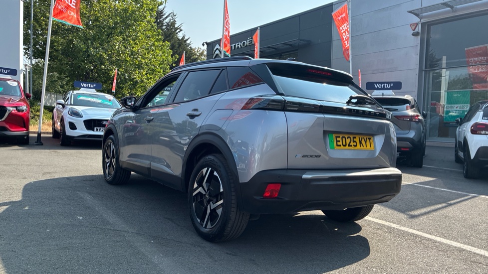 Peugeot 2008 100kW Allure 50kWh 5dr Auto Electric Estate - Image 26