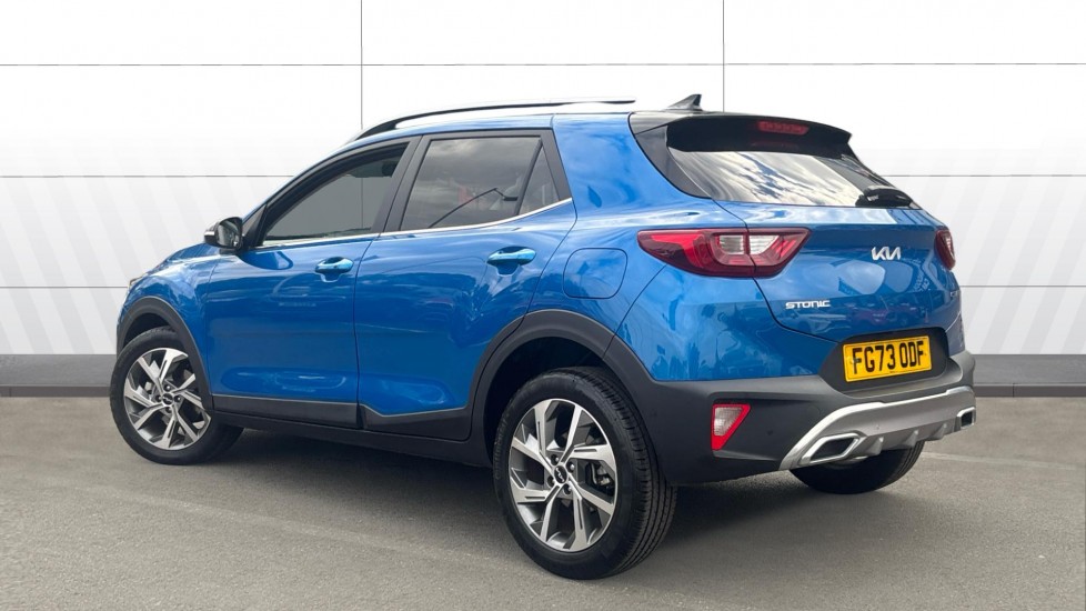 Kia Stonic 1.0T GDi 48V GT-Line S 5dr DCT Petrol Estate - Image 2