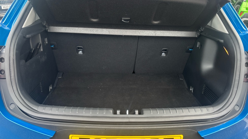 Kia Stonic 1.0T GDi 48V GT-Line S 5dr DCT Petrol Estate - Image 21