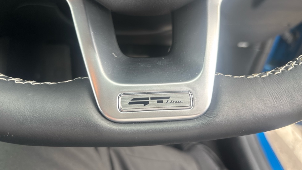 Kia Stonic 1.0T GDi 48V GT-Line S 5dr DCT Petrol Estate - Image 28