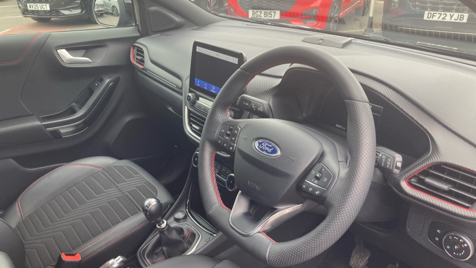 Ford Puma 1.0 EcoBoost Hybrid mHEV ST-Line X 5dr Petrol Hatchback - Image 11
