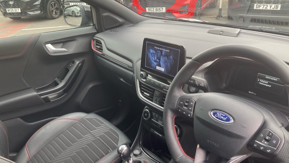 Ford Puma 1.0 EcoBoost Hybrid mHEV ST-Line X 5dr Petrol Hatchback - Image 14