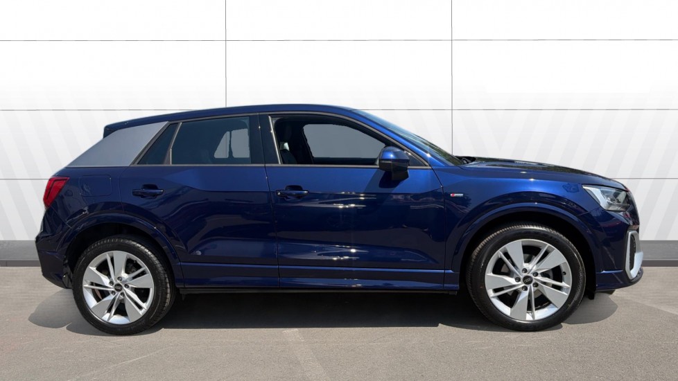 Audi Q2 35 TFSI S Line 5dr S Tronic Petrol Estate - Image 5
