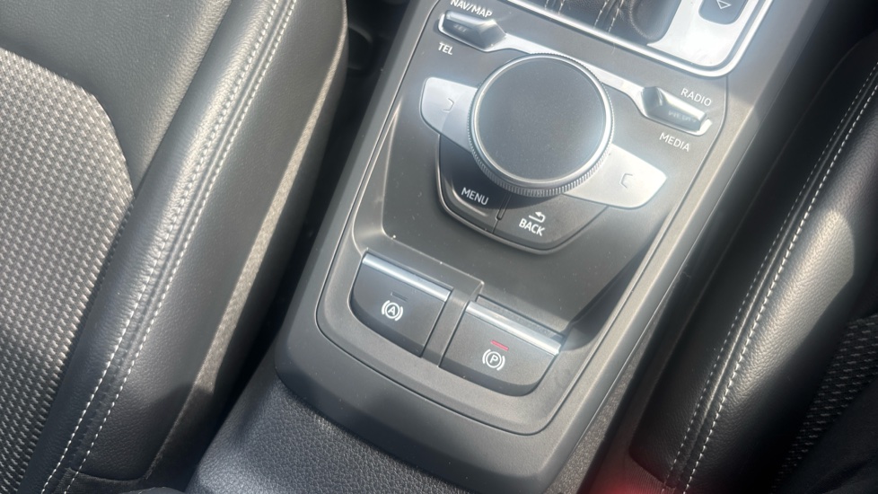 Audi Q2 35 TFSI S Line 5dr S Tronic Petrol Estate - Image 32