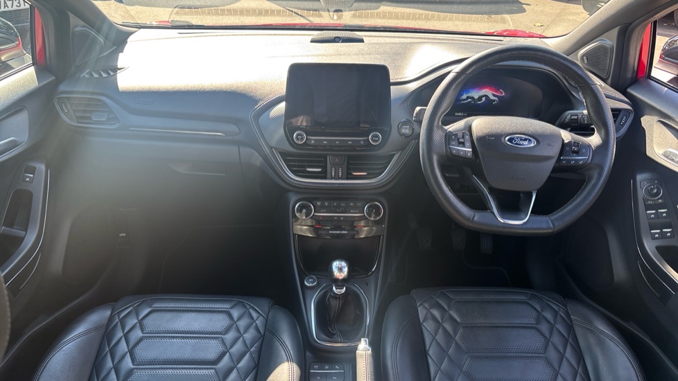 Ford Puma 1.0 EcoBoost Hybrid mHEV 155 ST-Line Vignale 5dr Petrol Hatchback - Image 10