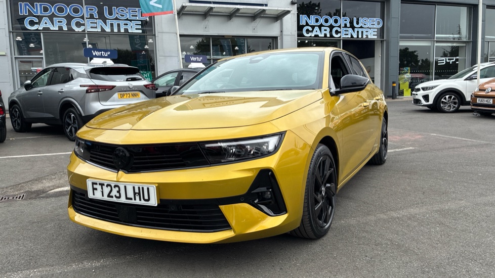 Vauxhall Astra 1.2 Turbo 130 GS 5dr Petrol Hatchback - Image 21