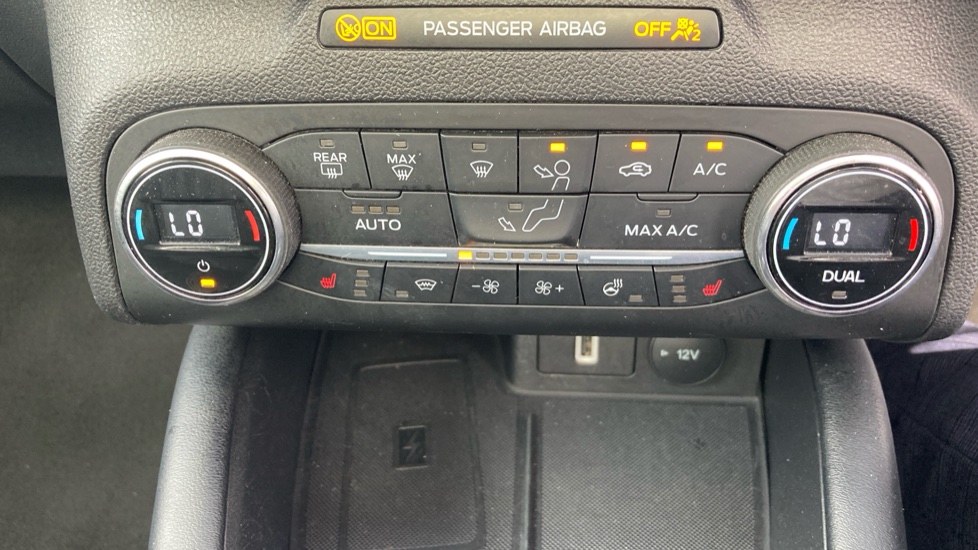 Ford Focus Vignale 1.5 EcoBlue 120 5dr Diesel Hatchback - Image 24