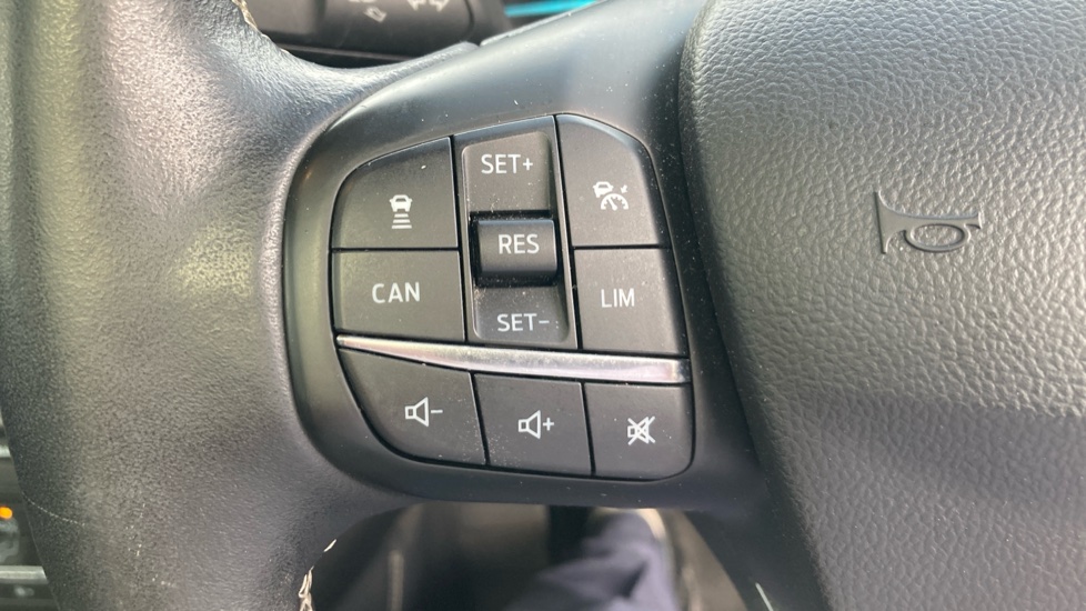 Ford Focus Vignale 1.5 EcoBlue 120 5dr Diesel Hatchback - Image 25