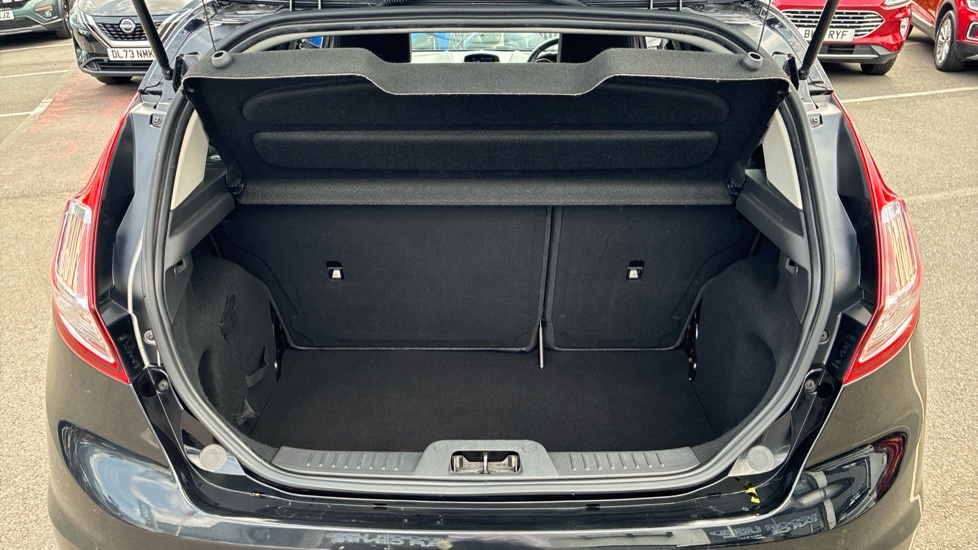 Ford Fiesta 1.0 EcoBoost Titanium 5dr Petrol Hatchback - Image 4