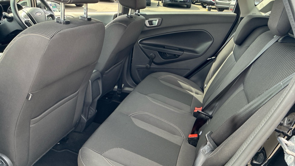 Ford Fiesta 1.0 EcoBoost Titanium 5dr Petrol Hatchback - Image 16