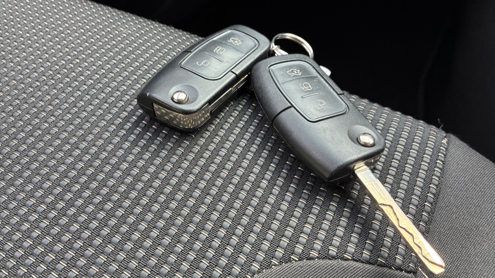 Ford Fiesta 1.0 EcoBoost Titanium 5dr Petrol Hatchback - Image 20