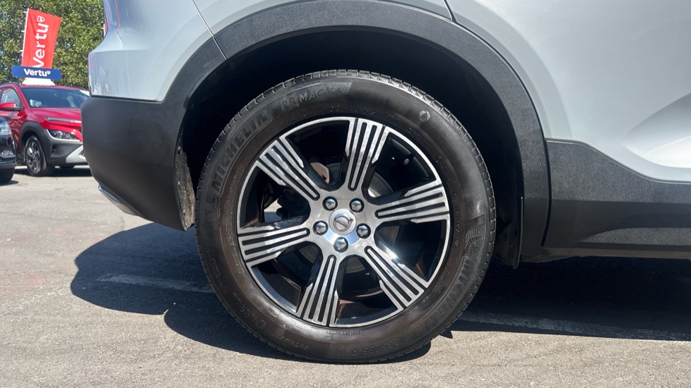Volvo XC40 1.5 T3 [163] Inscription 5dr Petrol Estate - Image 7