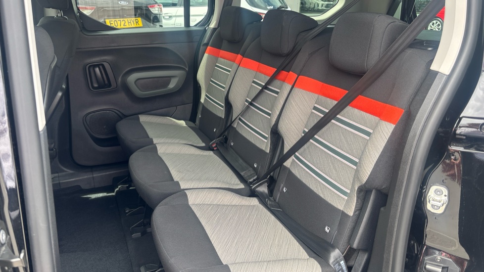 Citroen Berlingo 1.2 PureTech 130 Flair XTR XL 5dr EAT8 [7 seat] Petrol Estate - Image 16