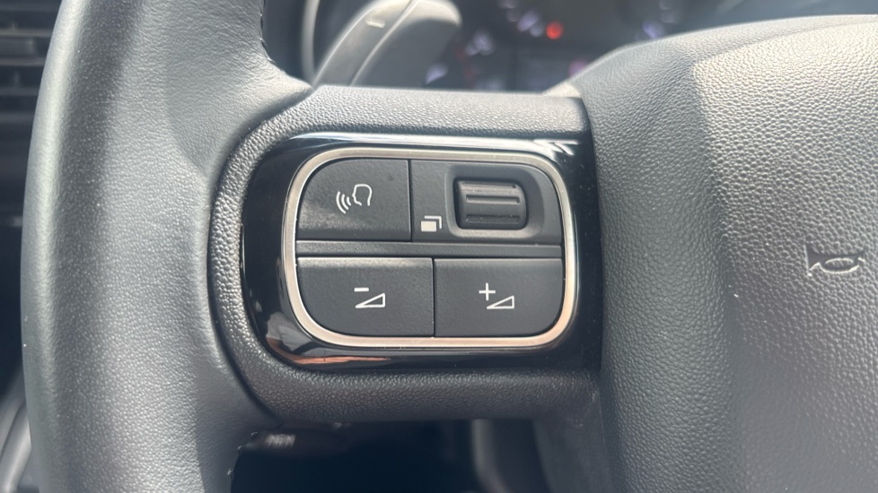 Citroen Berlingo 1.2 PureTech 130 Flair XTR XL 5dr EAT8 [7 seat] Petrol Estate - Image 23
