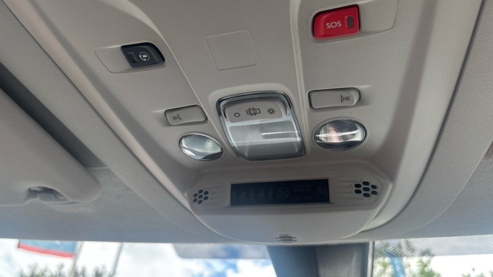 Citroen Berlingo 1.2 PureTech 130 Flair XTR XL 5dr EAT8 [7 seat] Petrol Estate - Image 28
