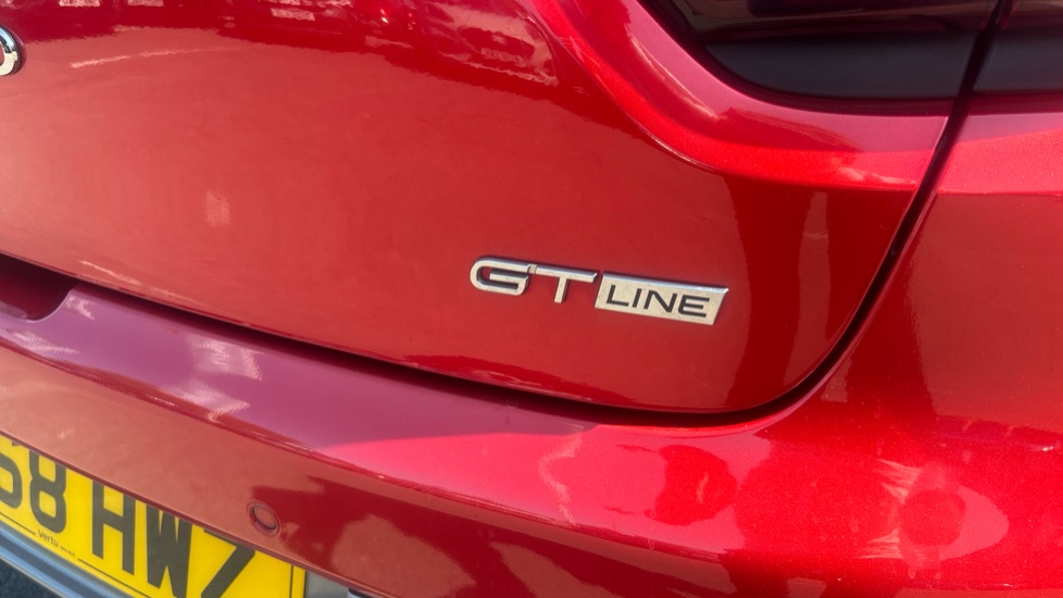 Renault Clio 0.9 TCE 90 GT Line 5dr Petrol Hatchback - Image 35