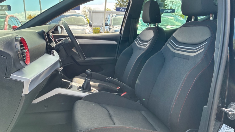 SEAT Arona 1.0 TSI 115 FR 5dr Petrol Hatchback - Image 8