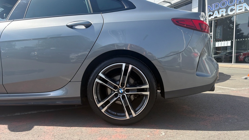 BMW 2 Series 218i [136] M Sport 4dr DCT Petrol Saloon - Image 7