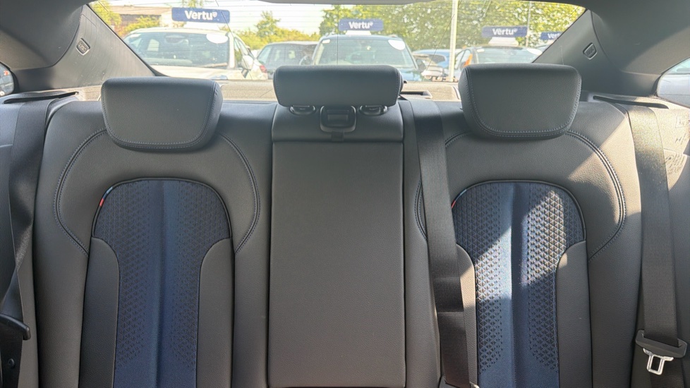BMW 2 Series 218i [136] M Sport 4dr DCT Petrol Saloon - Image 15