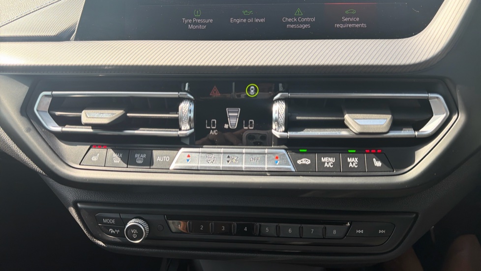BMW 2 Series 218i [136] M Sport 4dr DCT Petrol Saloon - Image 39