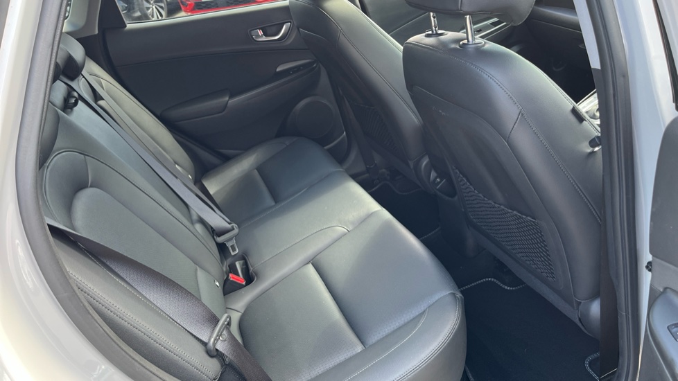 Hyundai KONA 1.6 GDi Hybrid Ultimate 5dr DCT Hybrid Hatchback - Image 16