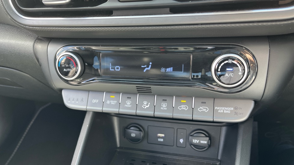Hyundai KONA 1.6 GDi Hybrid Ultimate 5dr DCT Hybrid Hatchback - Image 23
