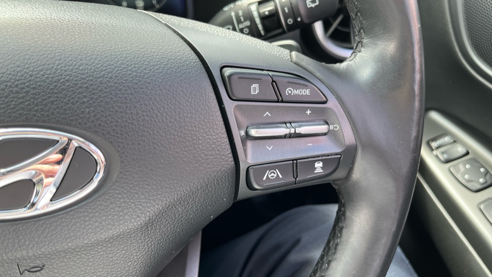 Hyundai KONA 1.6 GDi Hybrid Ultimate 5dr DCT Hybrid Hatchback - Image 31