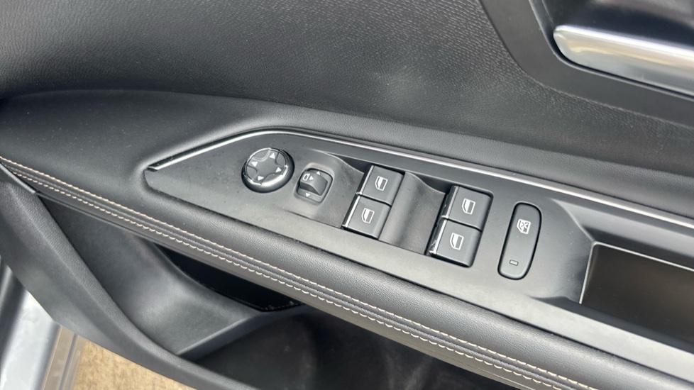Peugeot 5008 1.2 PureTech GT 5dr EAT8 Petrol Estate - Image 26