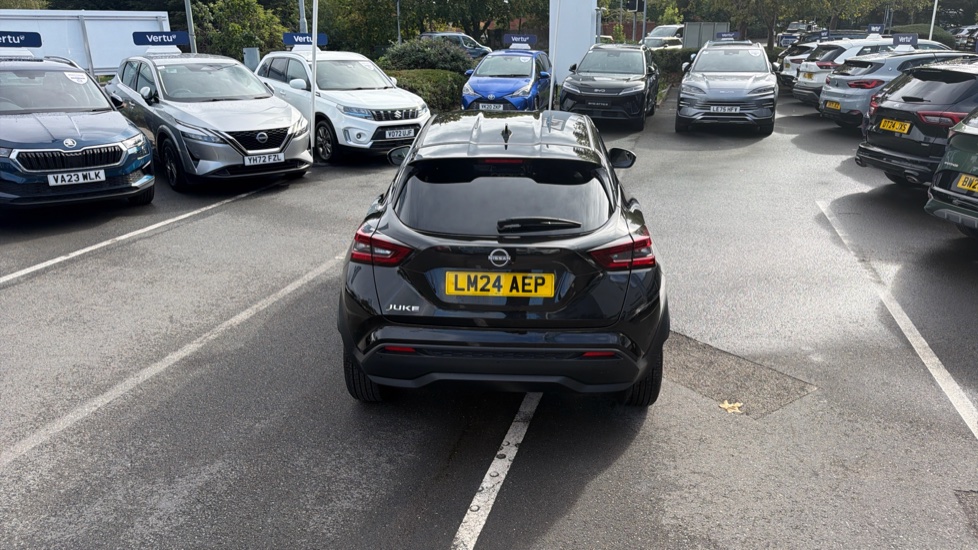 Nissan Juke 1.0 DiG-T 114 N-Connecta 5dr Petrol Hatchback - Image 24