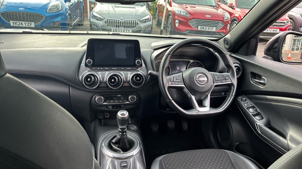 Nissan Juke 1.0 DiG-T 114 N-Connecta 5dr Petrol Hatchback - Image 10