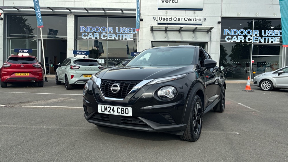 Nissan Juke 1.0 DiG-T 114 N-Connecta 5dr Petrol Hatchback - Image 21