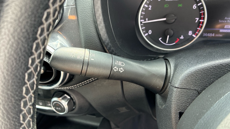 Nissan Juke 1.0 DiG-T 114 N-Connecta 5dr Petrol Hatchback - Image 28