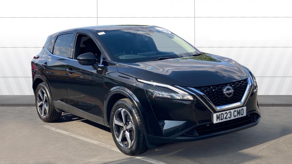 Nissan Qashqai 1.3 DiG-T MH N-Connecta 5dr Petrol Hatchback - Image 1