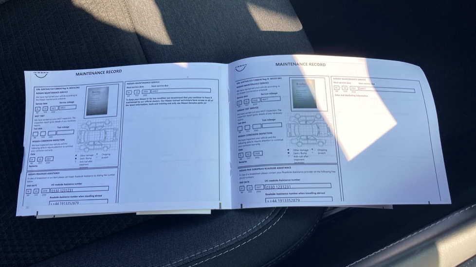 Nissan Qashqai 1.3 DiG-T MH N-Connecta 5dr Petrol Hatchback - Image 19