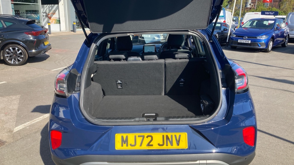 Ford Puma 1.0 EcoBoost Hybrid mHEV Titanium 5dr Petrol Hatchback - Image 4