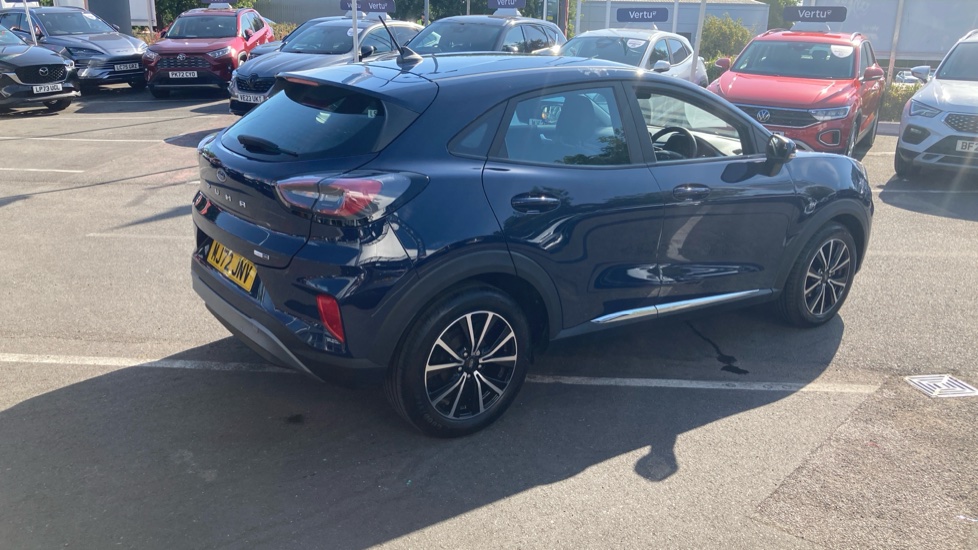 Ford Puma 1.0 EcoBoost Hybrid mHEV Titanium 5dr Petrol Hatchback - Image 26