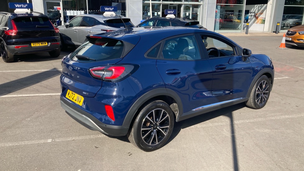 Ford Puma 1.0 EcoBoost Hybrid mHEV Titanium 5dr Petrol Hatchback - Image 30