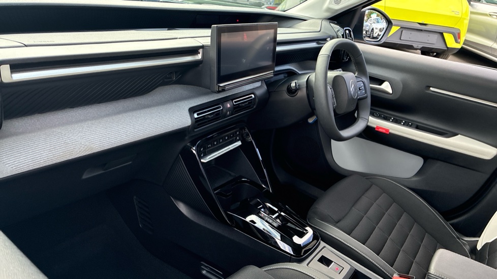 Citroen C3 Aircross 1.2 Hybrid [145] Max 5dr e-DCS6 Petrol Hatchback - Image 9