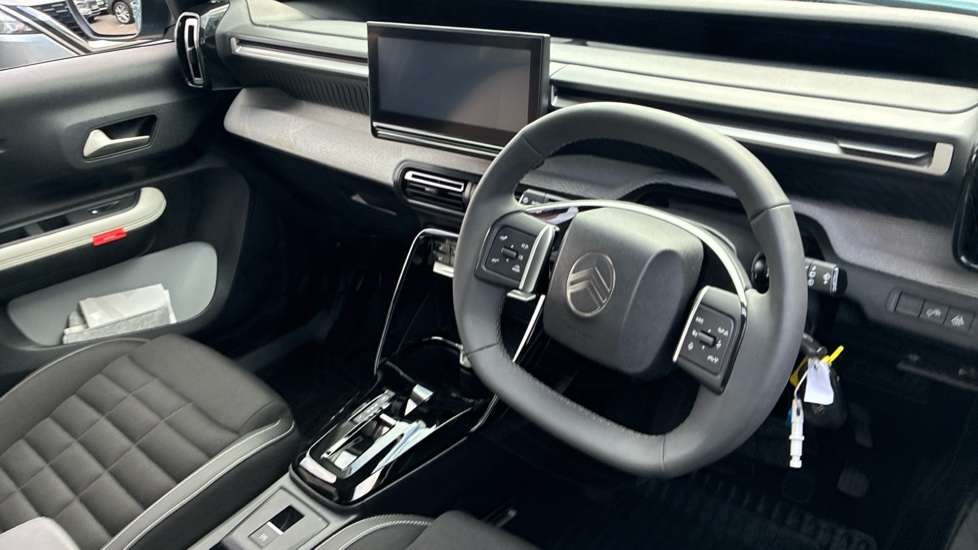 Citroen C3 Aircross 1.2 Hybrid [145] Max 5dr e-DCS6 Petrol Hatchback - Image 11