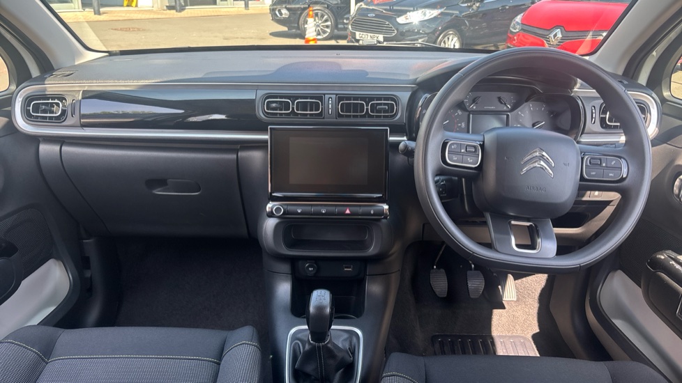 Citroen C3 1.2 PureTech Plus 5dr Petrol Hatchback - Image 10