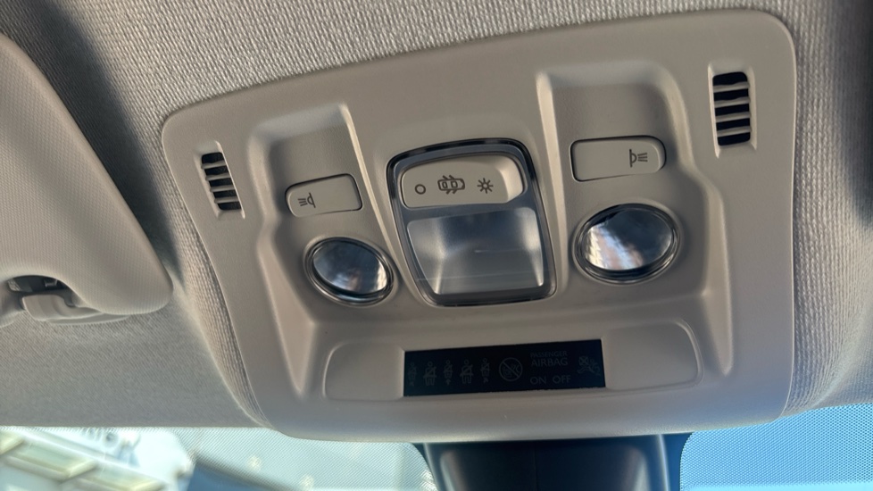 Citroen C3 1.2 PureTech Plus 5dr Petrol Hatchback - Image 33