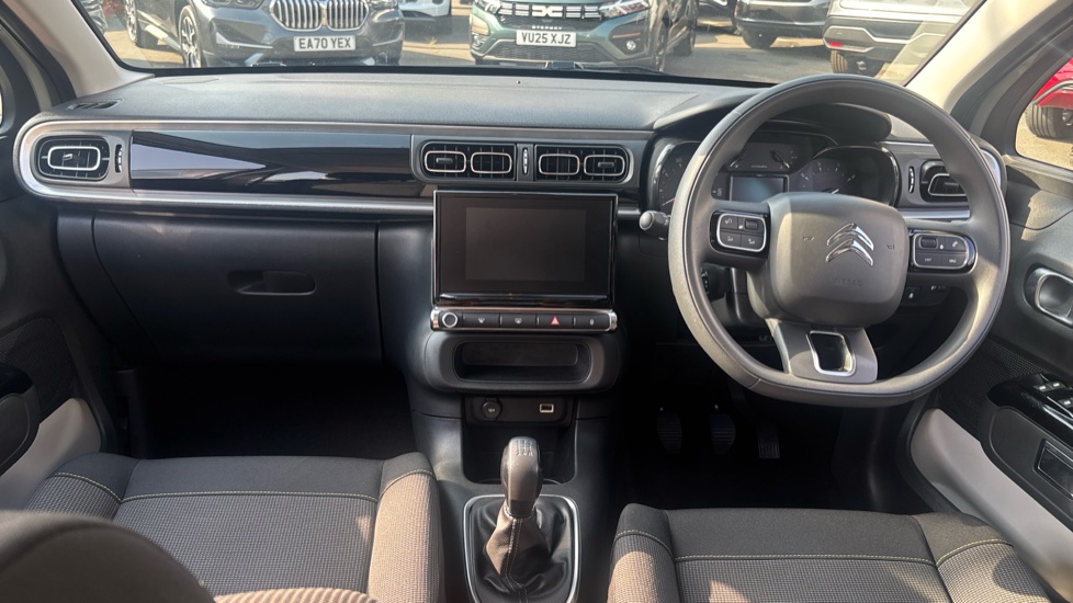 Citroen C3 1.2 PureTech Plus 5dr Petrol Hatchback - Image 10