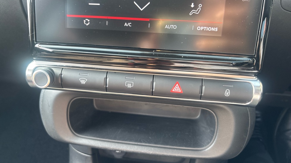 Citroen C3 1.2 PureTech Plus 5dr Petrol Hatchback - Image 21