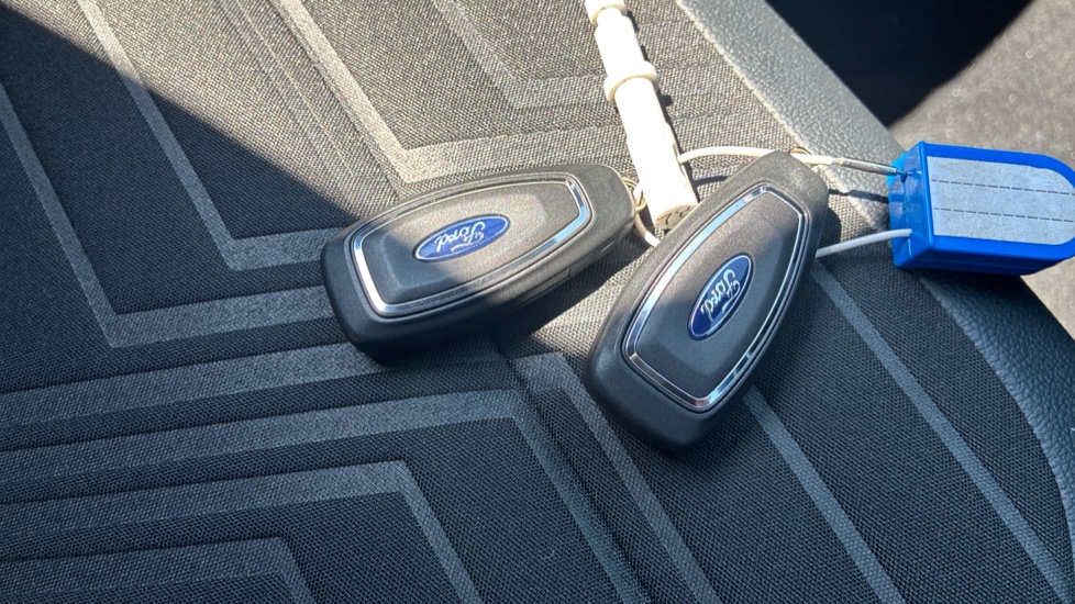 Ford Puma 1.0 EcoBoost Hybrid mHEV 155 ST-Line X 5dr Petrol Hatchback - Image 20
